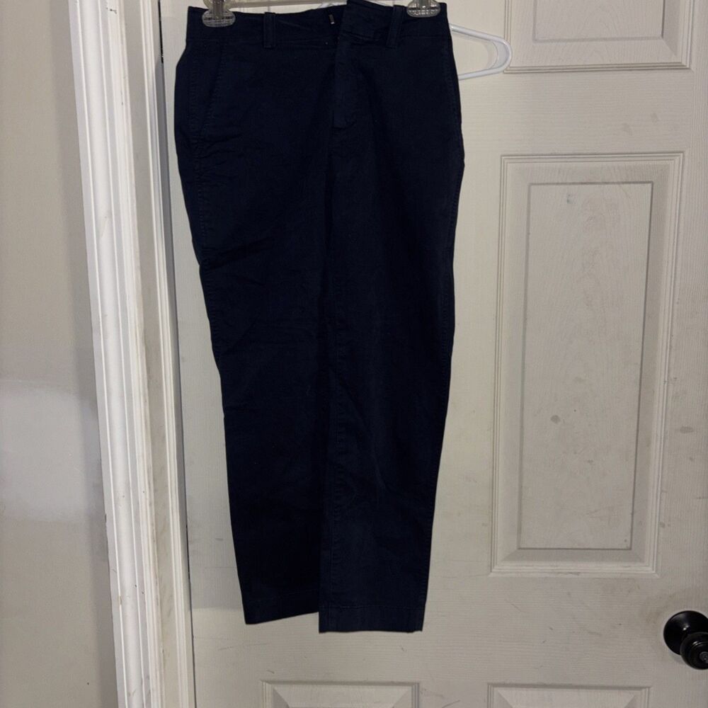 GAP Women's Downtown Khaki Pants Navy Blue Size 00 P Cropped Classic Chino